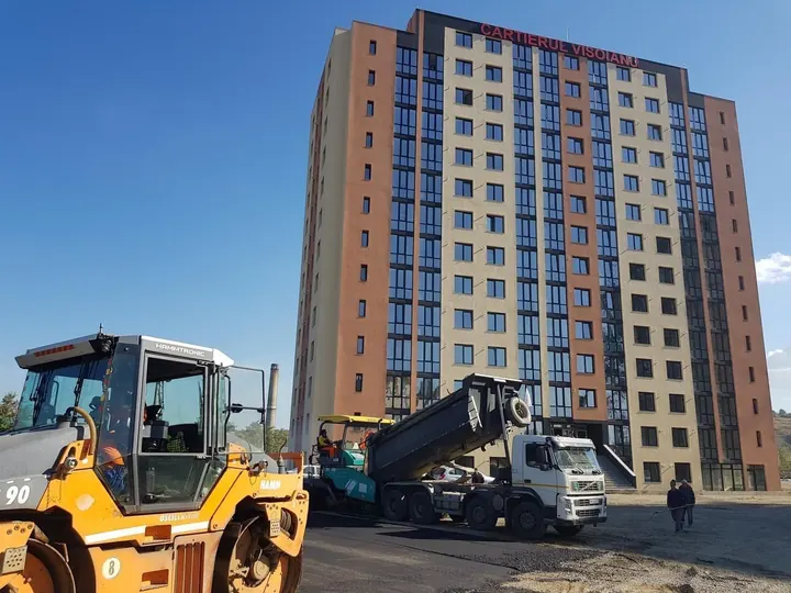Lucrări de asfaltare — Vișoianu — imaginea 5