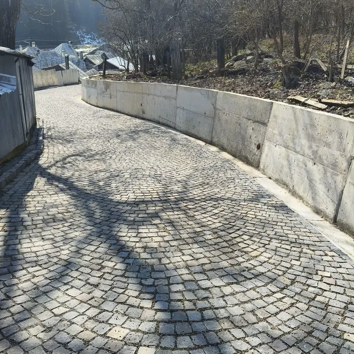 Modernizare străzi — Satul monahal Agapia — imaginea 6